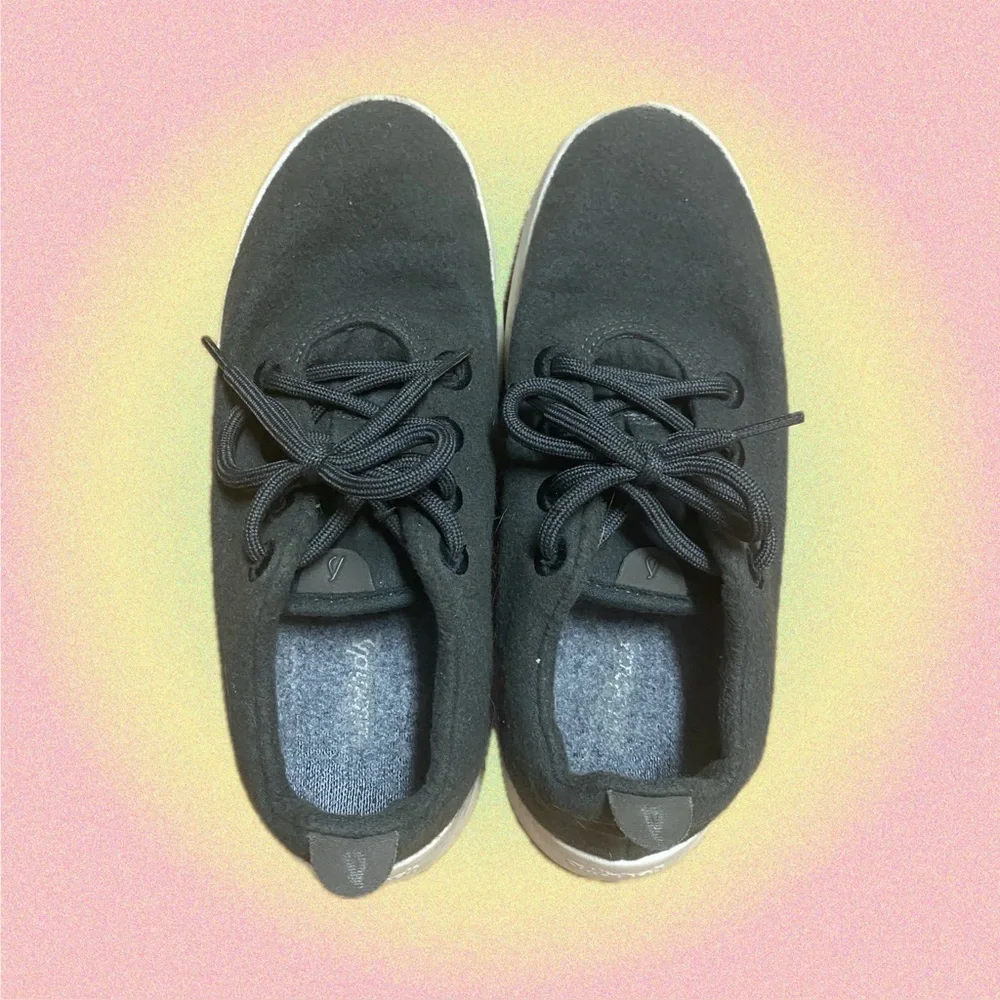 Allbirds Dark Grey Wool Runner Sneakers US Sz 8 🩶 - Picture 2 of 3